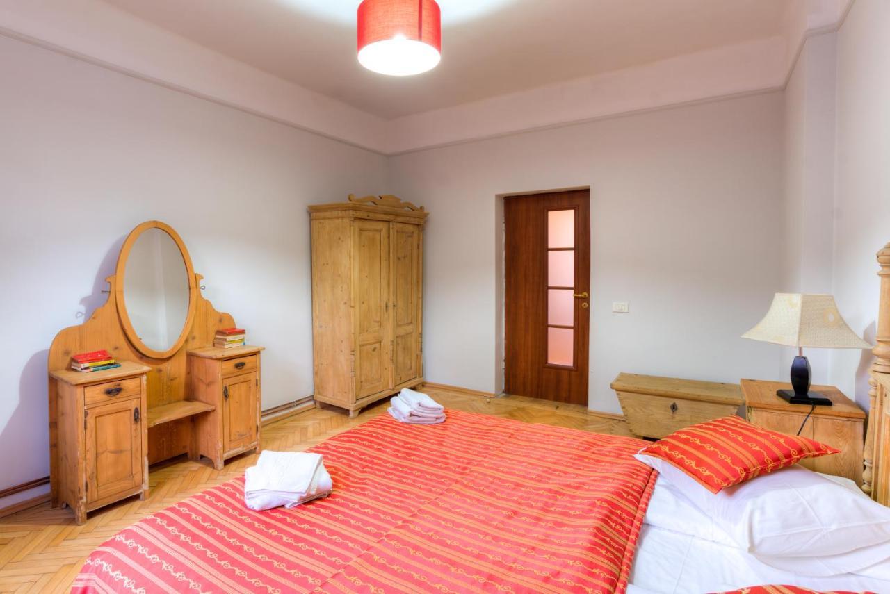 House Of Dragons Apartment Sighisoara