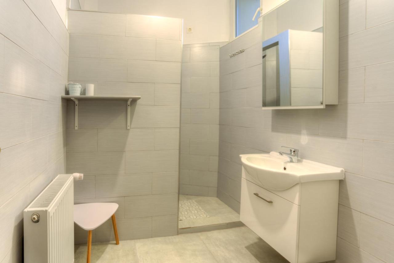 House Of Dragons Apartment